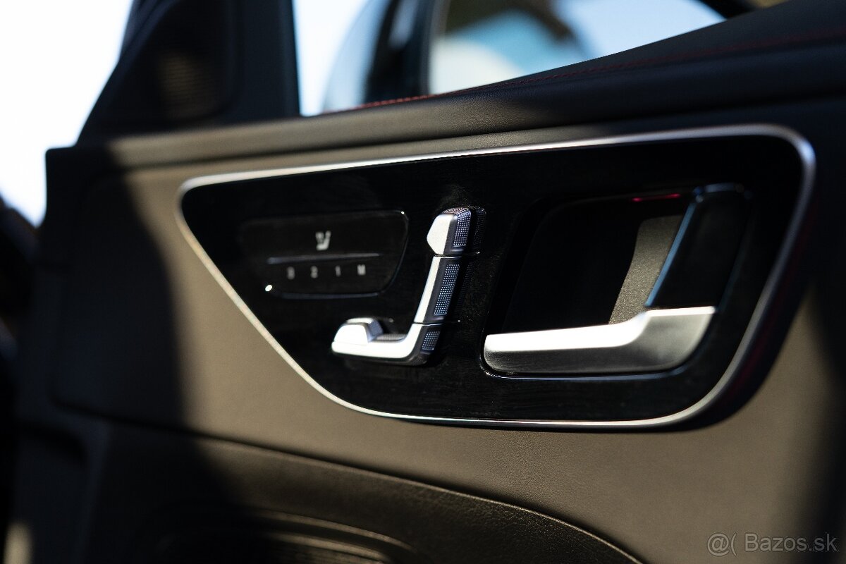 Mercedes C 43 AMG 4MATIC + - 14