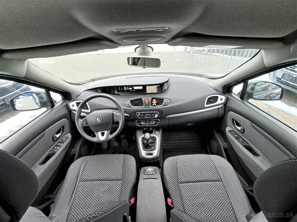 Renault Mégane Scénic - 14