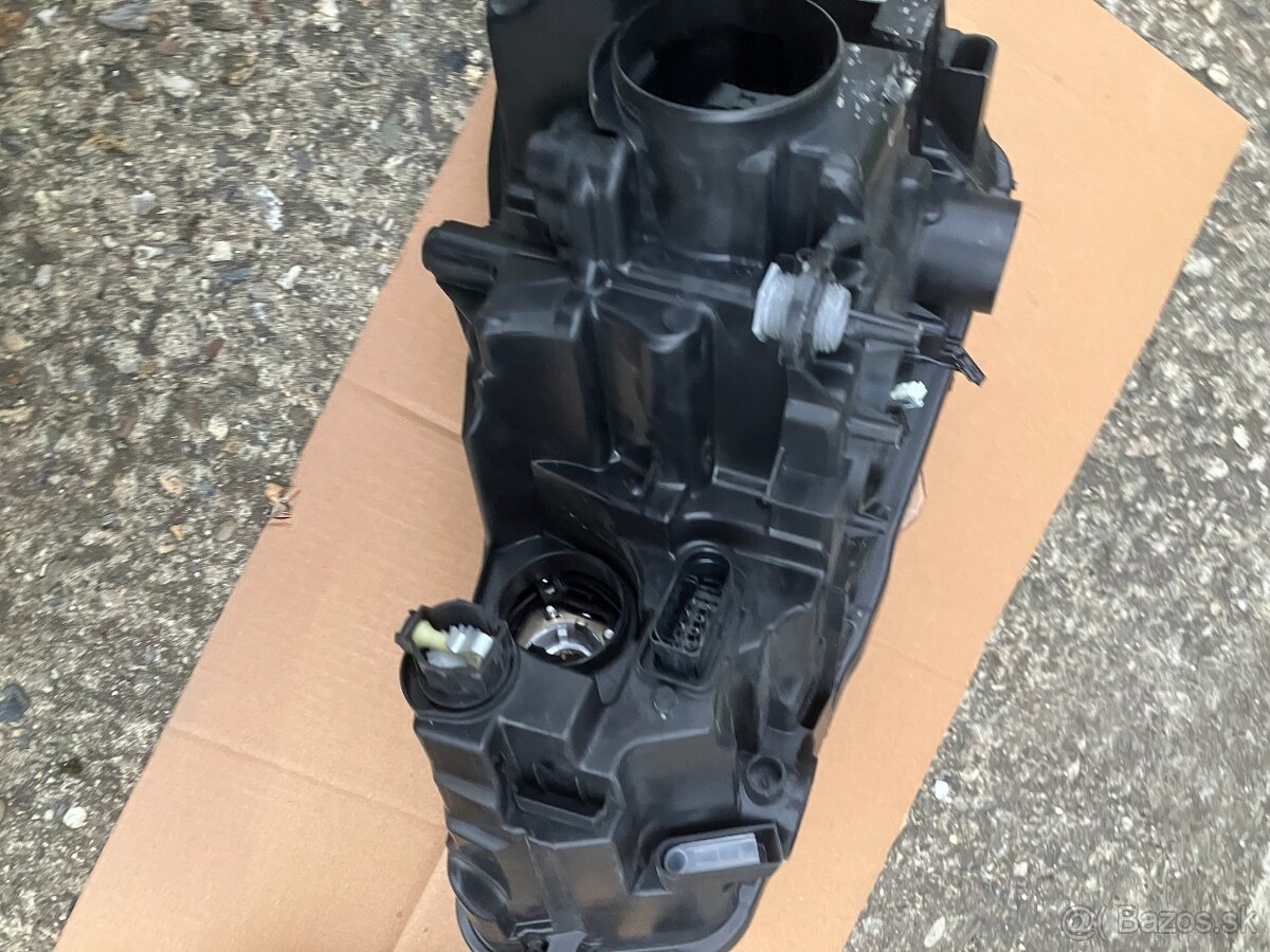 svetlo predni prave SKODA Scala - 14