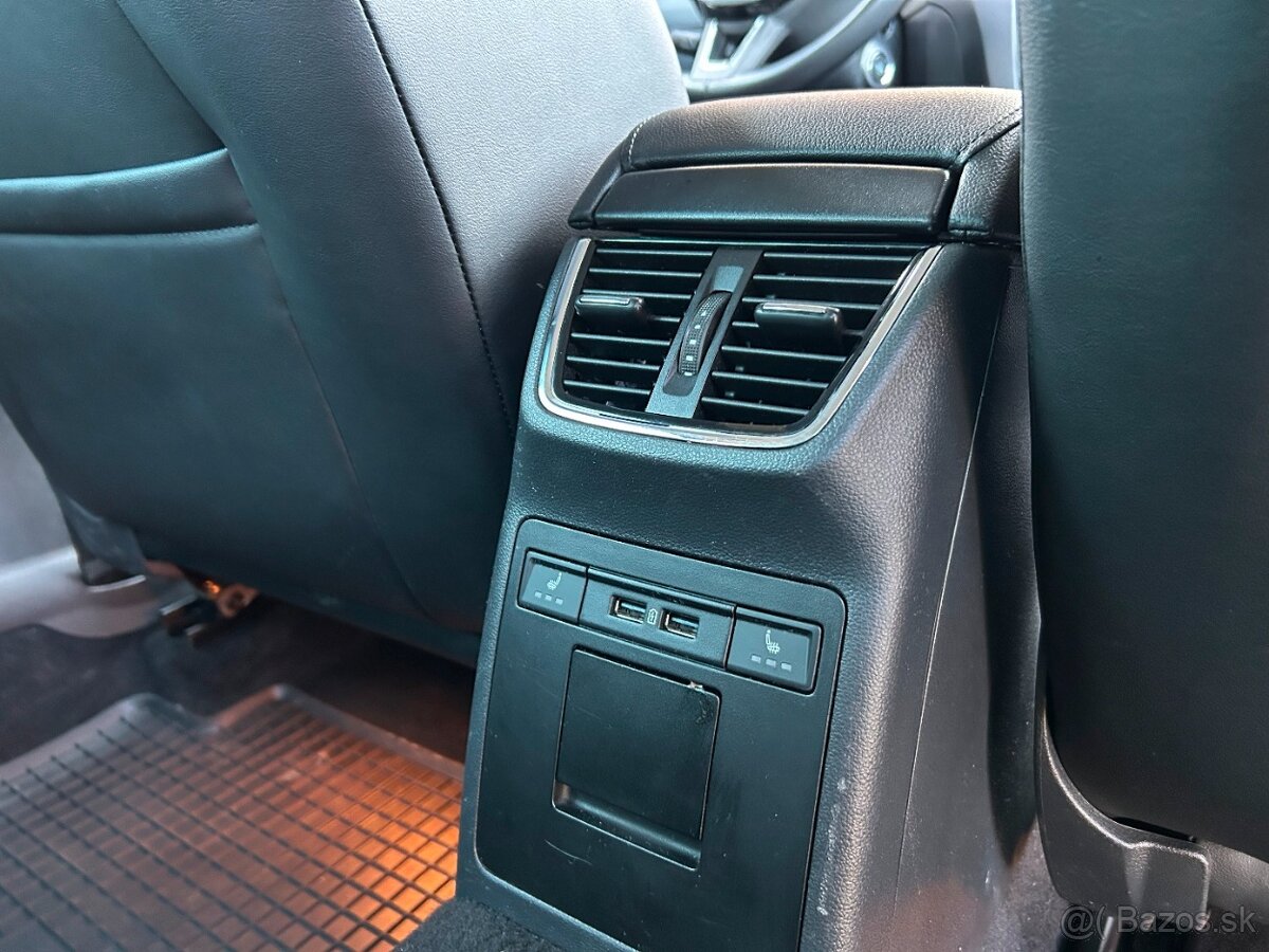 Škoda Octavia Combi 2.0 TDI DSG - 14