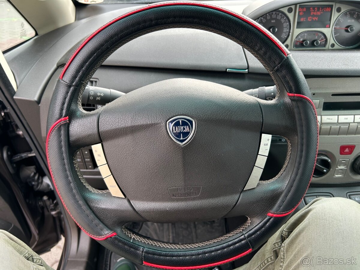 Lancia Musa 1.3 JTD MultiJet 90 Oro - 14