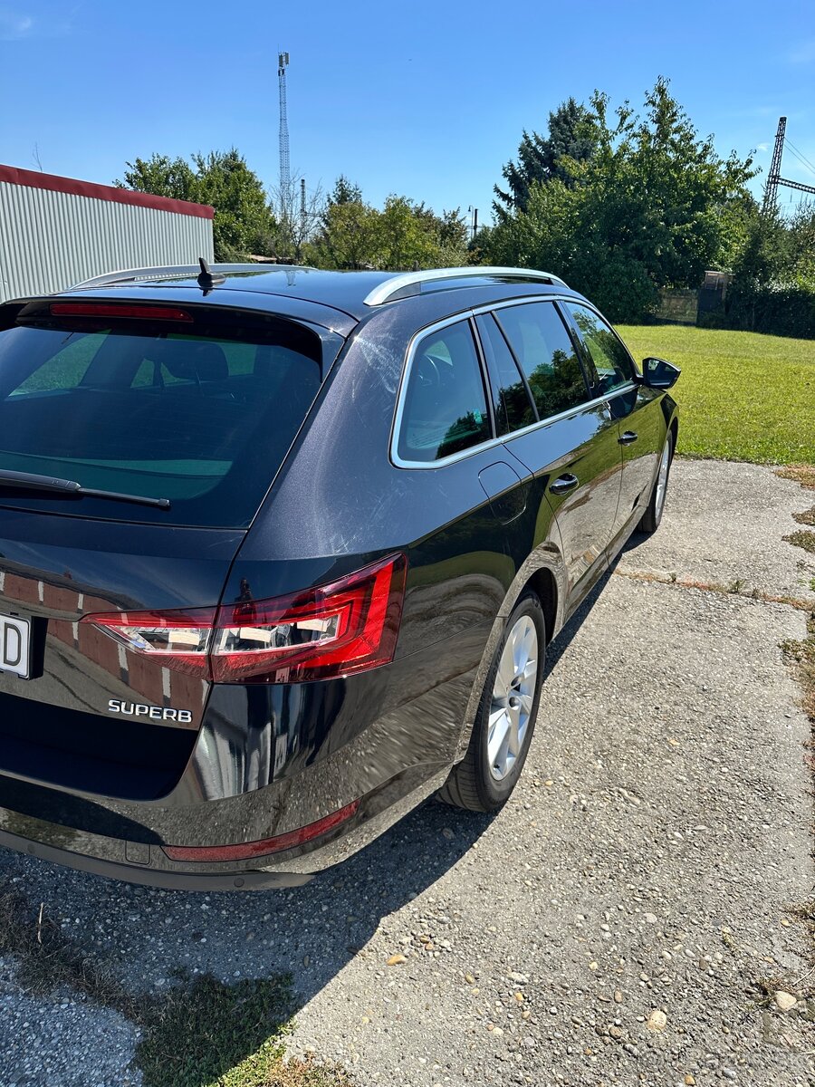 Škoda Superb DSG 2016 - 14