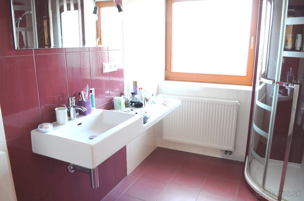 Predám 6-7 izbový dom - 14