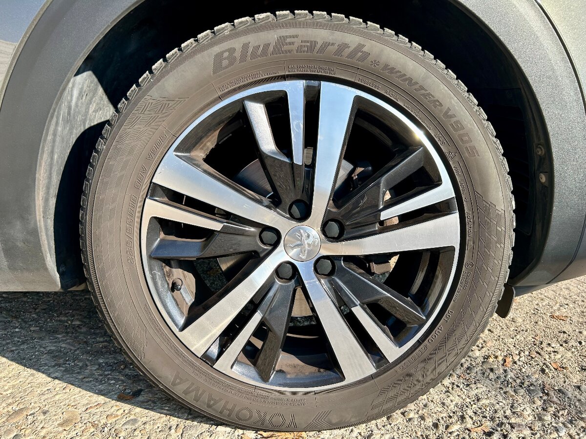 Predám Peugeot 3008 Allure, 8-st. automat, r. 2019, 84500km - 14