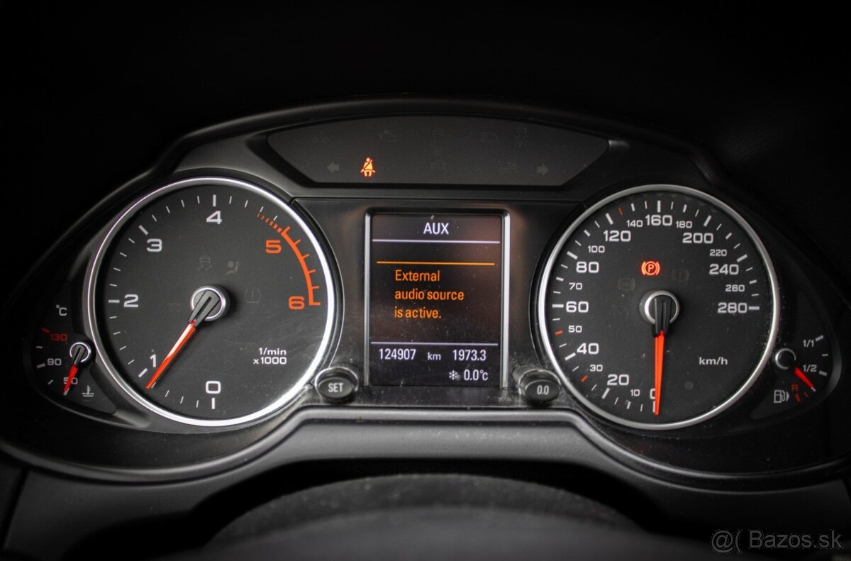 Audi Q5 2.0 TDI 110kW - manuál - 14