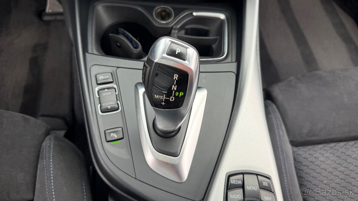 BMW Rad 1 118d Sport Line A/T - 14