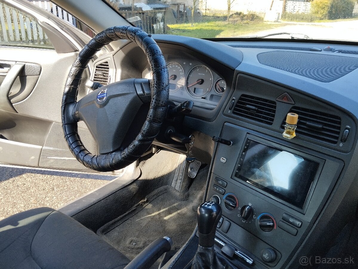 VOLVO S60 2,4D 2001 5-st. manuál - 14