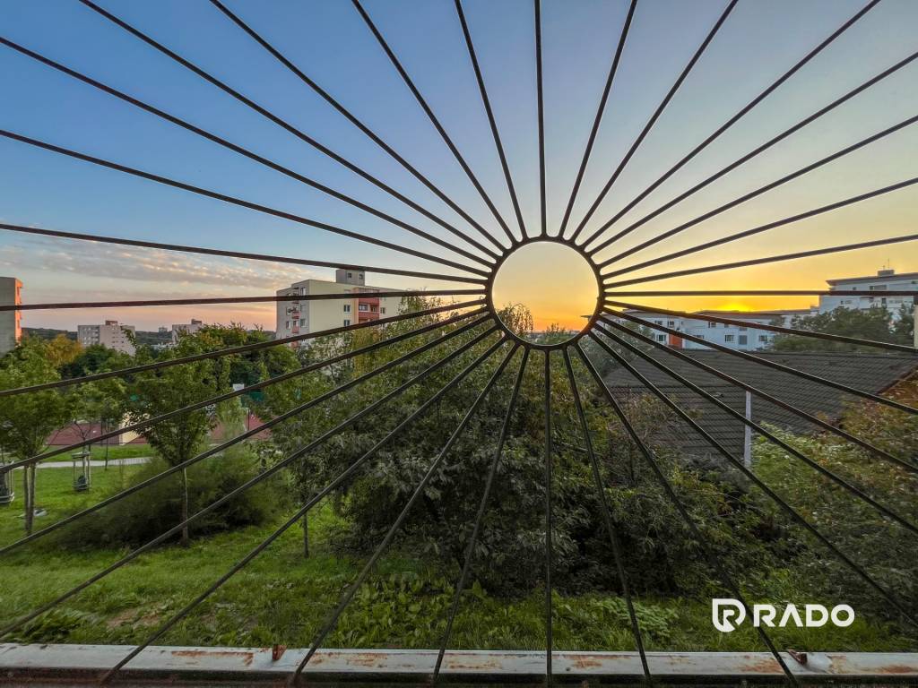 RADO | Komplet zrekonštruovaný 3i byt s 2 loggiami | Kramáre - 14