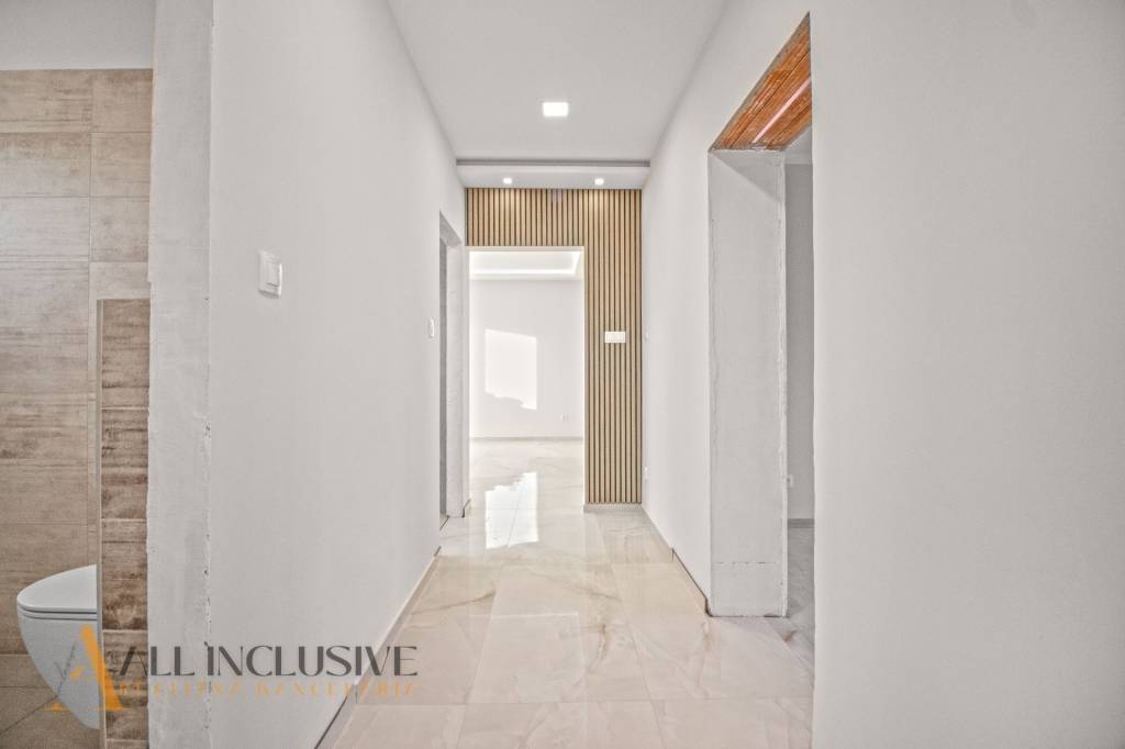 ALL INCLUSIVE | NA PREDAJ 2,5-IZBOVÝ RODINNÝ DOM, VLČANY - 14