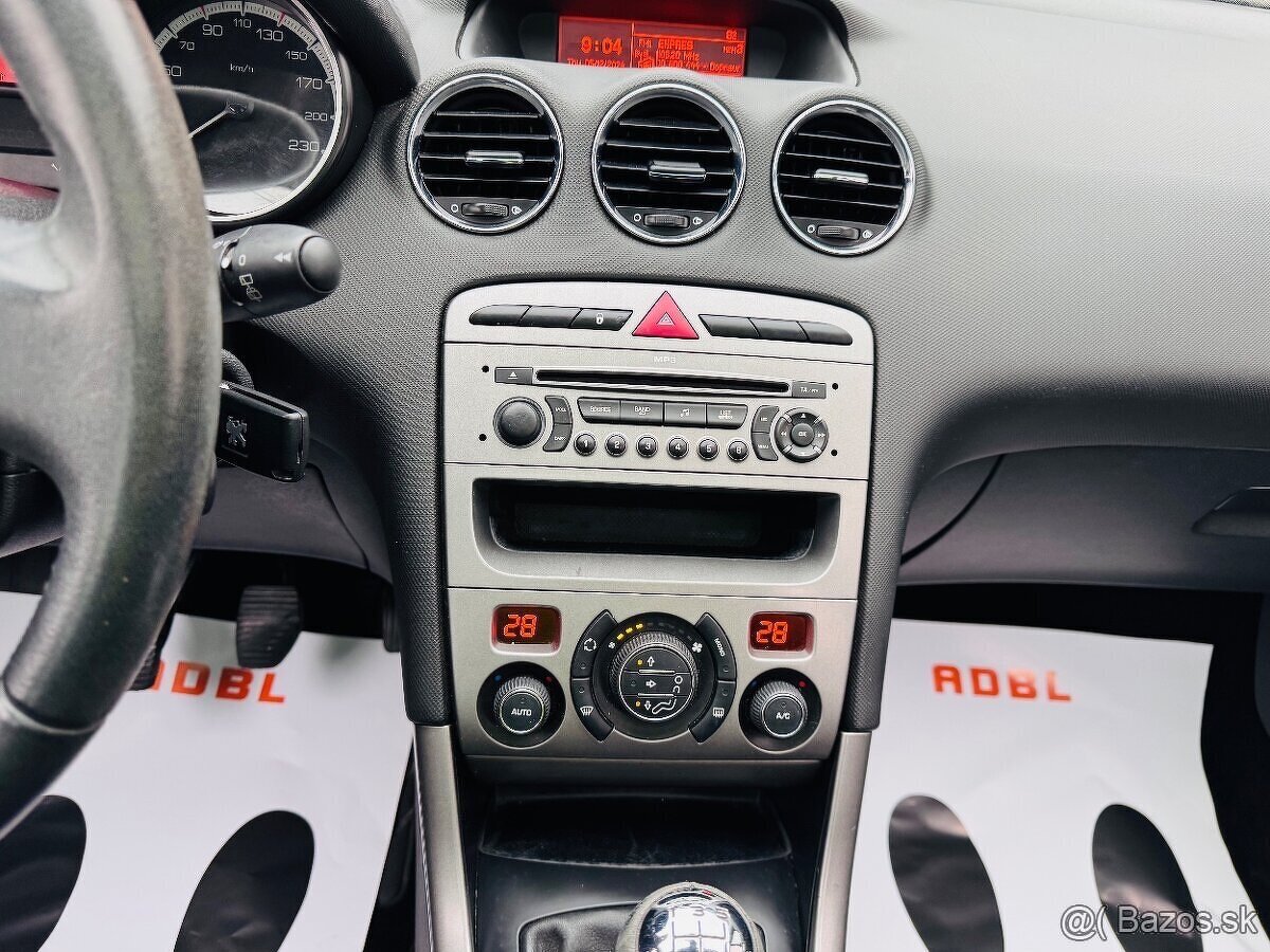 Peugeot 308 1.6Hdi panorama - 14