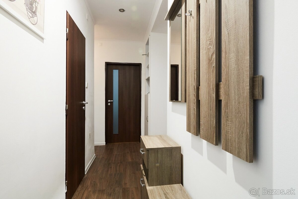 Zariadený 2 izbový byt v centre mesta, Ľ. Podjavorinskej - 14