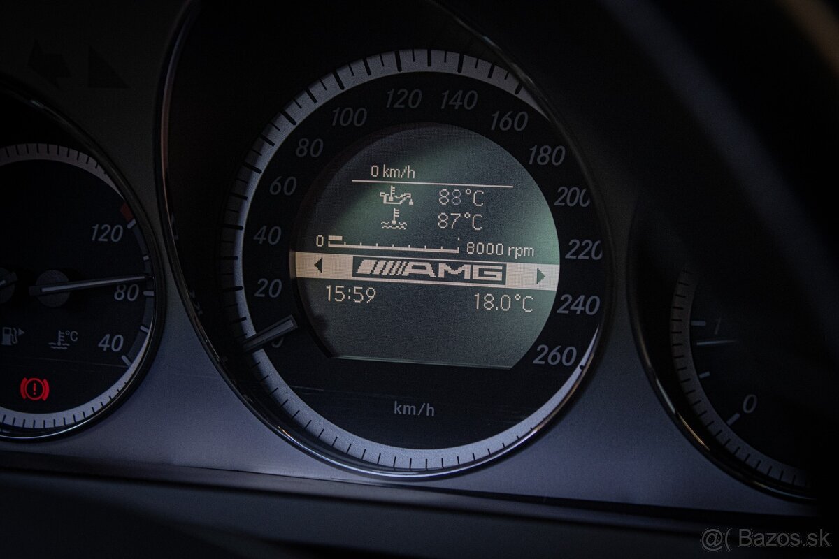 Mercedes-Benz C trieda Kombi 220 CDI Elegance 120kW - 14