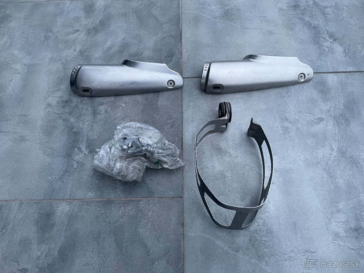 Nosič na bočné kufre BMW R1200GS - 14