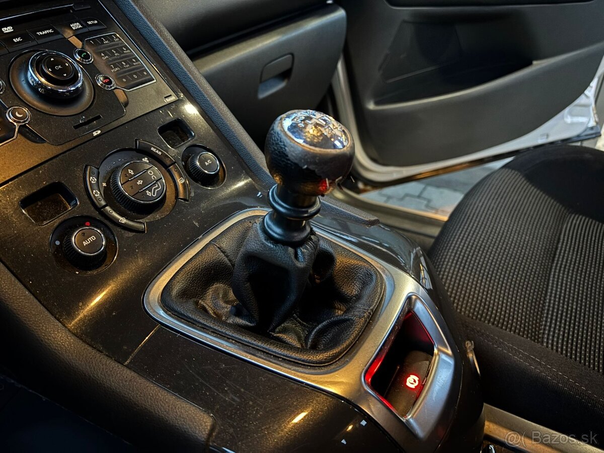 Peugeot 5008 2.0 / 2010 - 14