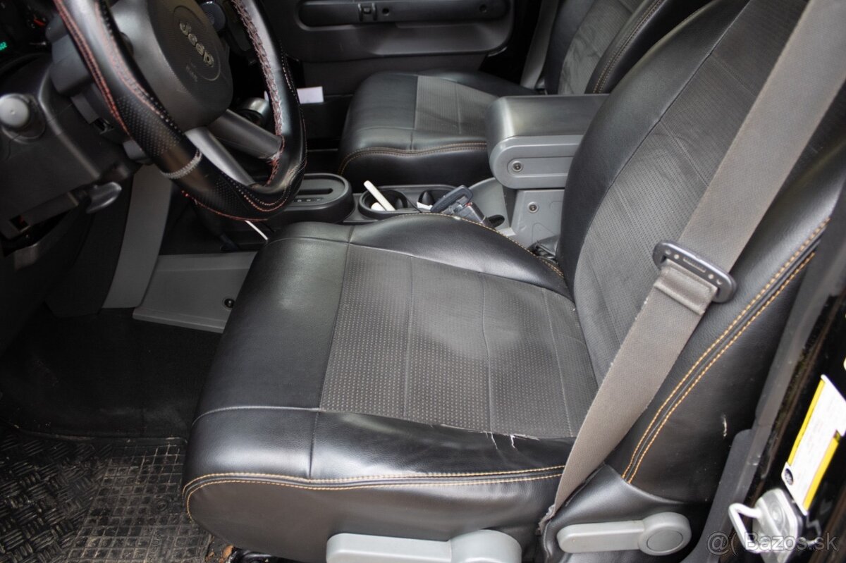 Jeep wrangler rubicon jk - 14