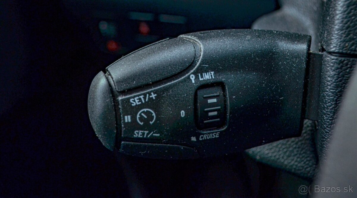 Peugeot 301 1.2 PureTech Allure - 14