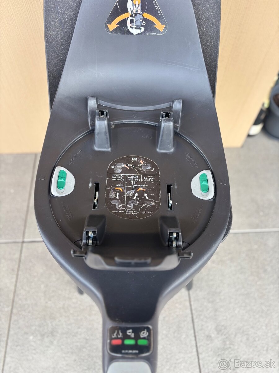 Autosedačka Cybex Sirona Z i-size + otočná základňa Base Z - 14