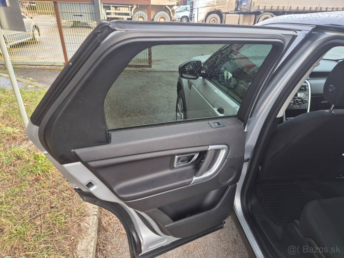 Land Rover Discovery Sport 2.0D D150 AWD A/T - 14