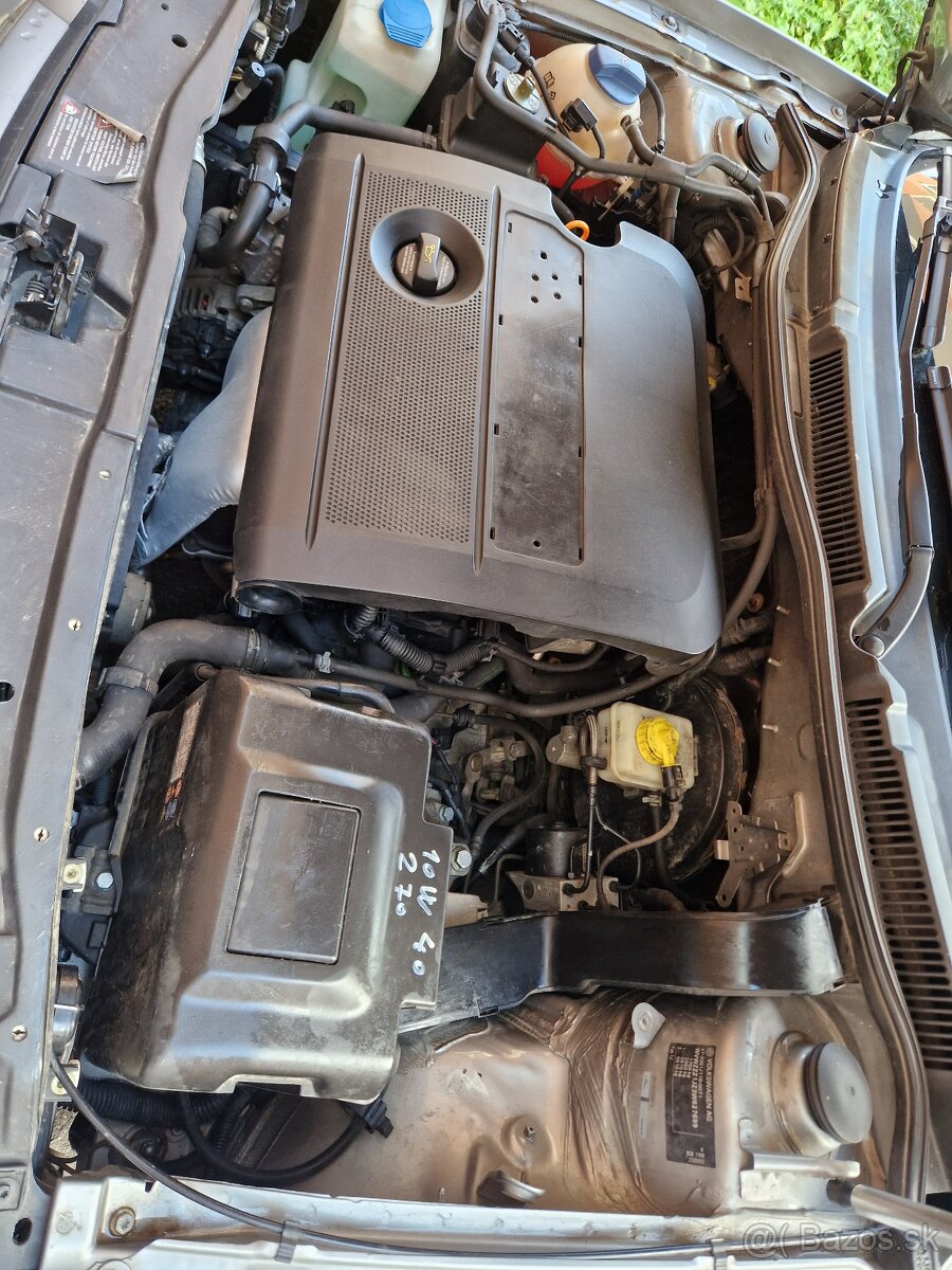 Volkswagen golf 1.6i 77kw 16V. r.v.2004 - 14