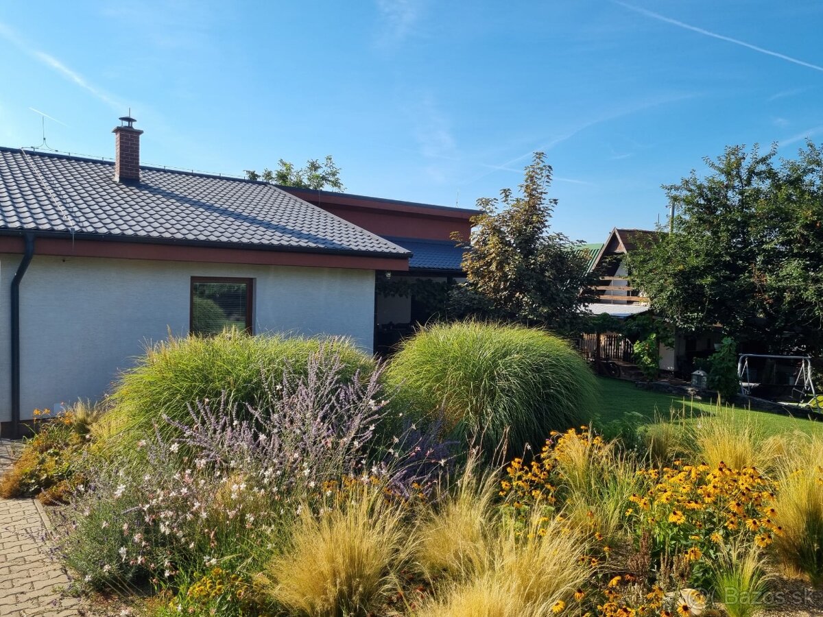 Novostavba RD s viničným domčekom a klembovou pivnicou - 14