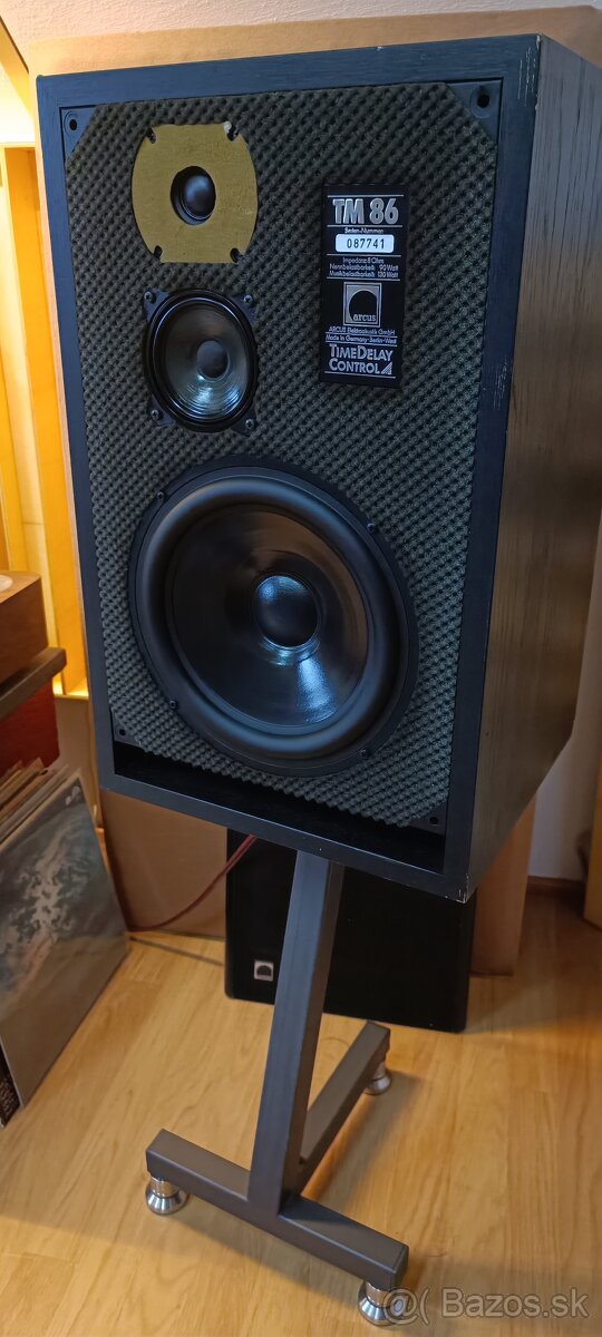 Stojany na reproduktory - 14