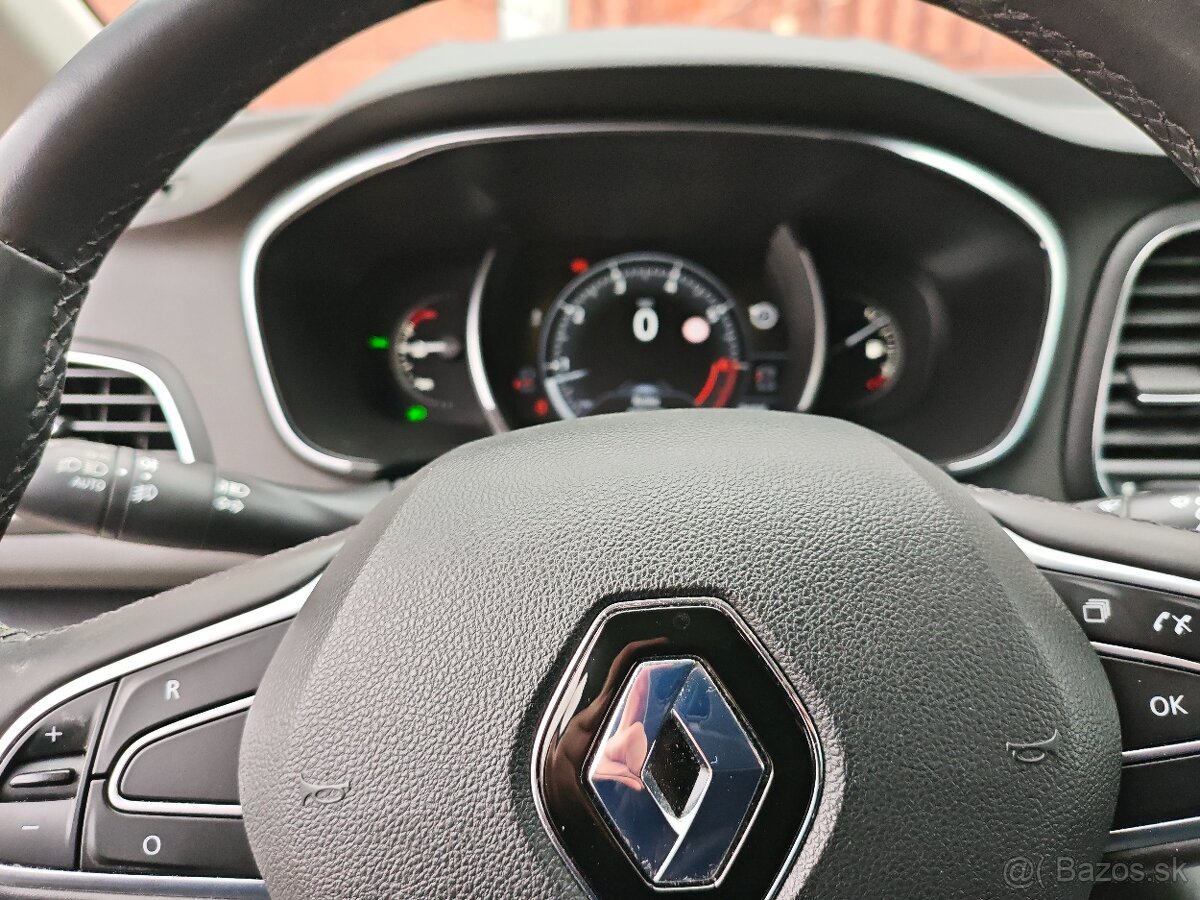 RENAULT MEGANE BOSE EDITION TCE 130 R.V.2016 - 14