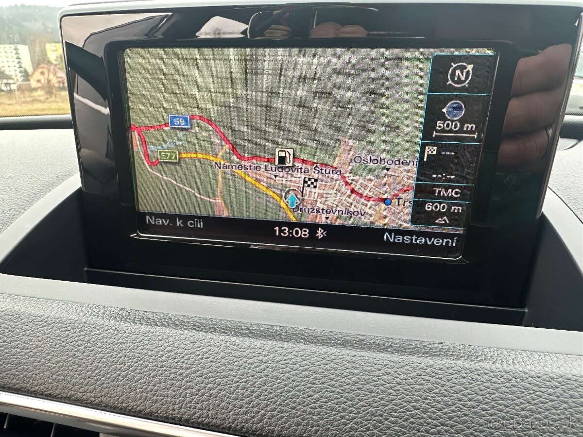 Audi Q3 2.0 TDI Prestige - 14