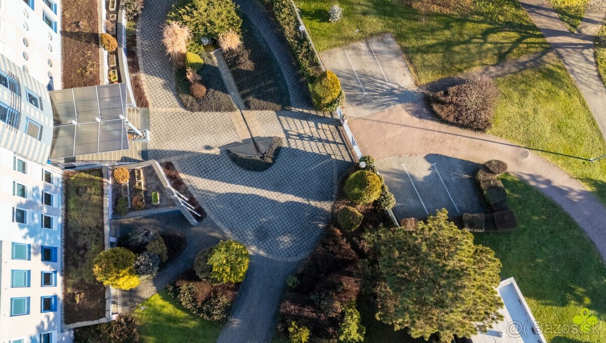 Štýlové kancelárske priestory ul. Vinohradnícka Prievidza - 14