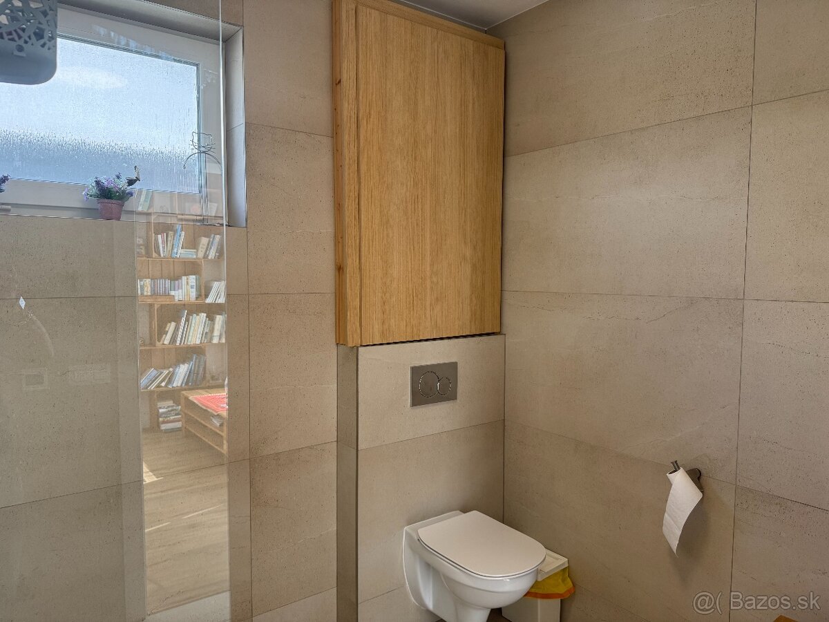 PREDAJ - RD pri súkromnom jazere - Boldog - 14