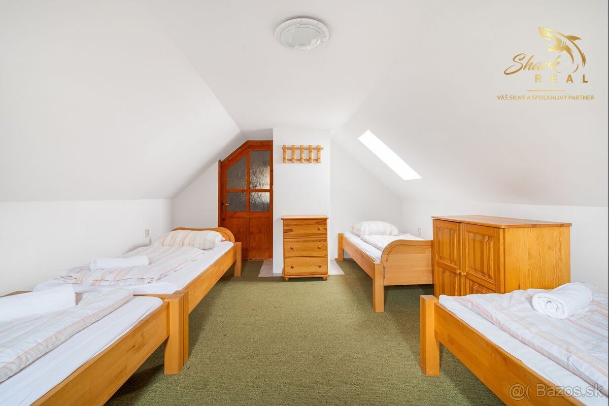 Útulná chata usadená v krásnom prostredí Štiavnických vrchov - 14