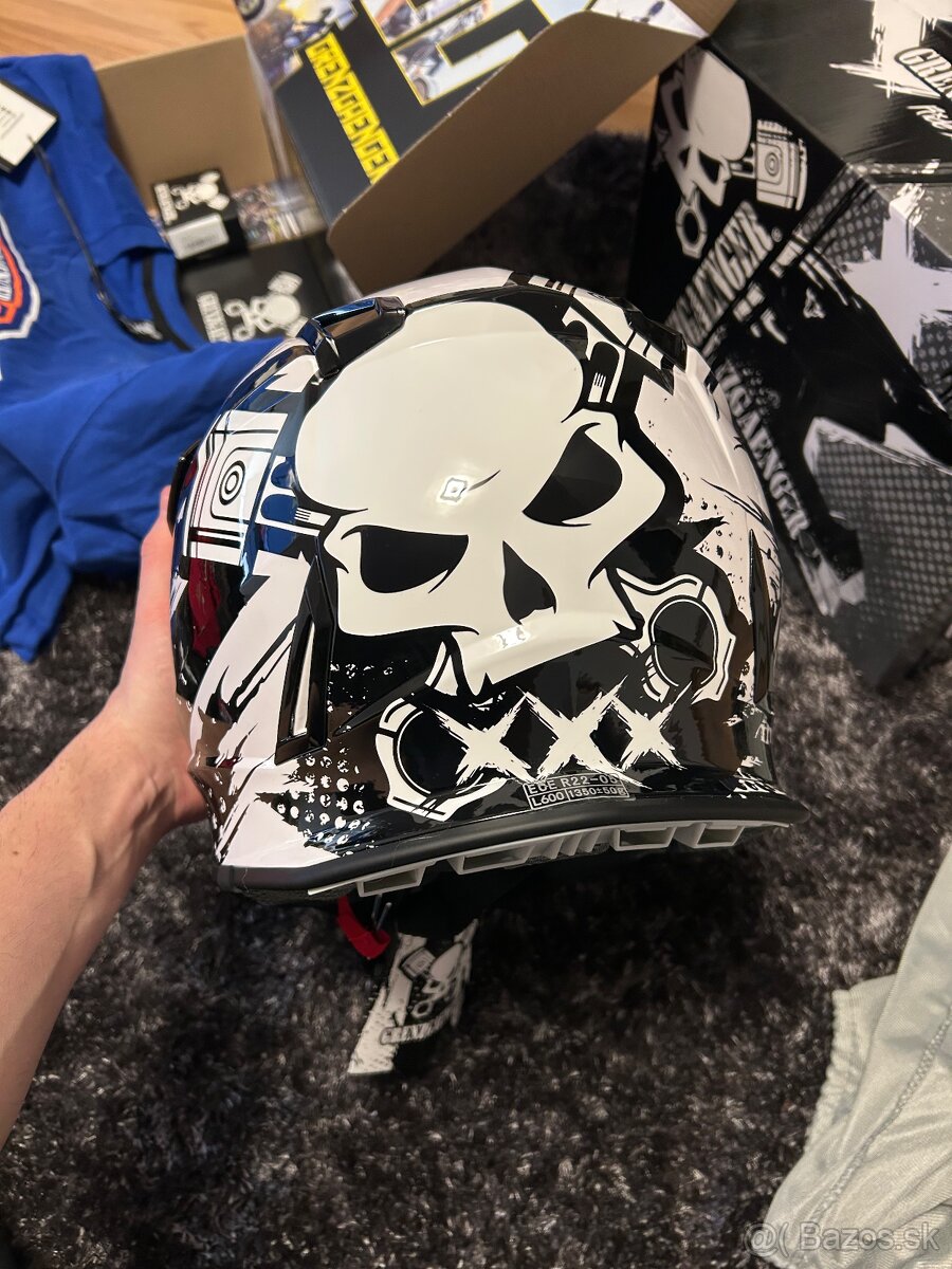 Grenzgaenger, mikina, tričko prilba bunda - 14