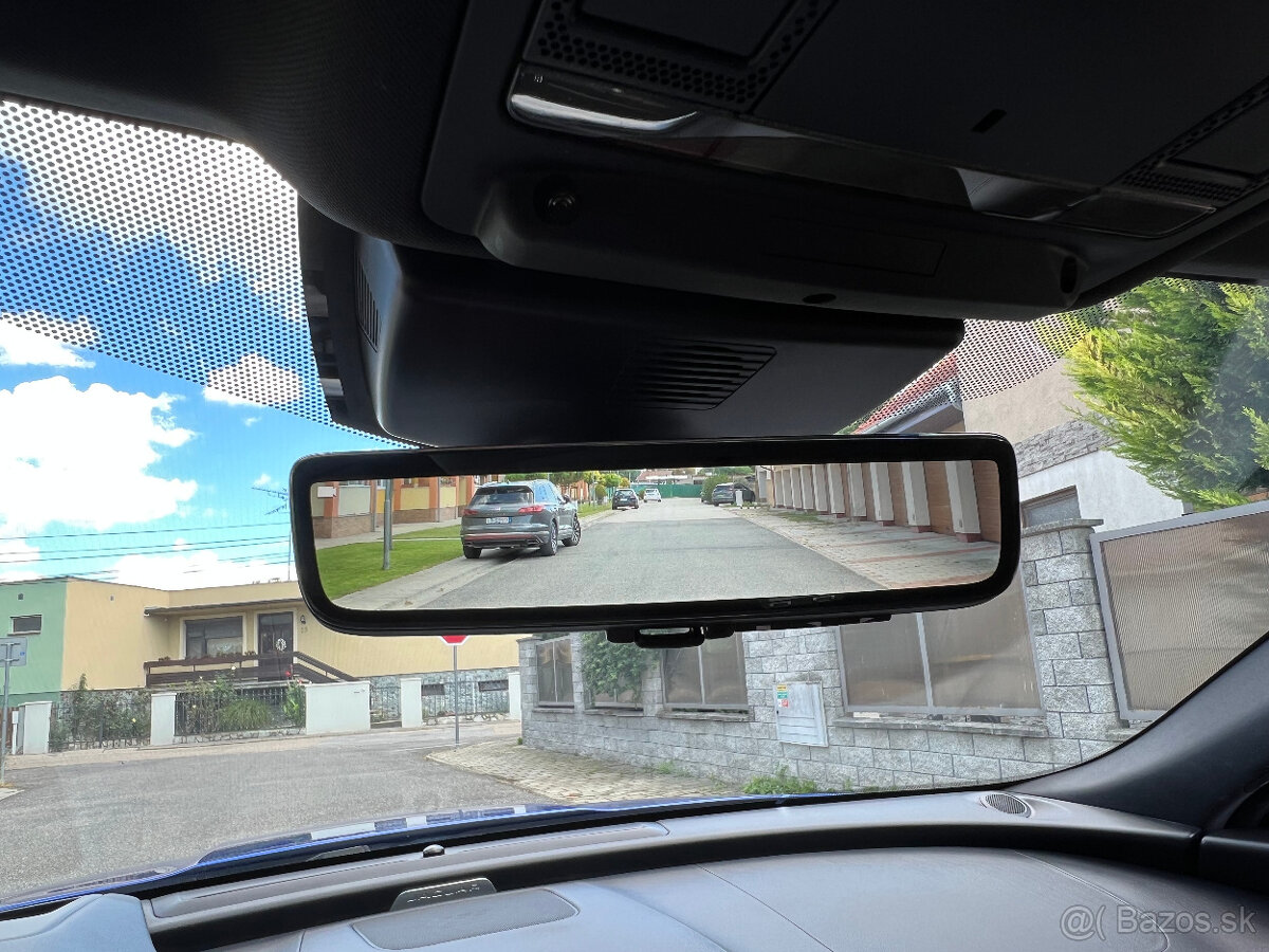 Jaguar XE 2.0 D R-SPORT 180 PS - 14