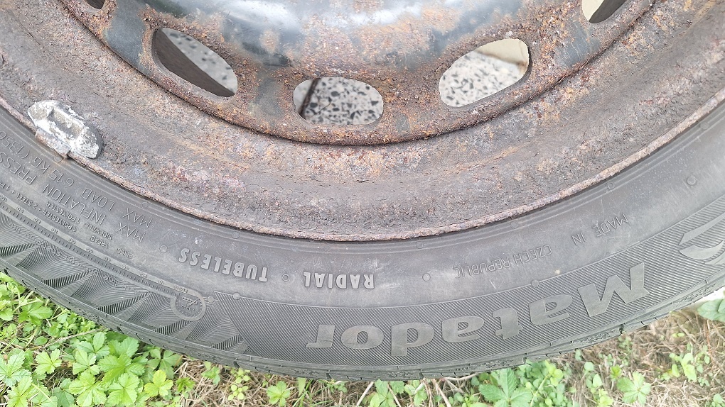 starsie plech disky R16 + pneu - 14