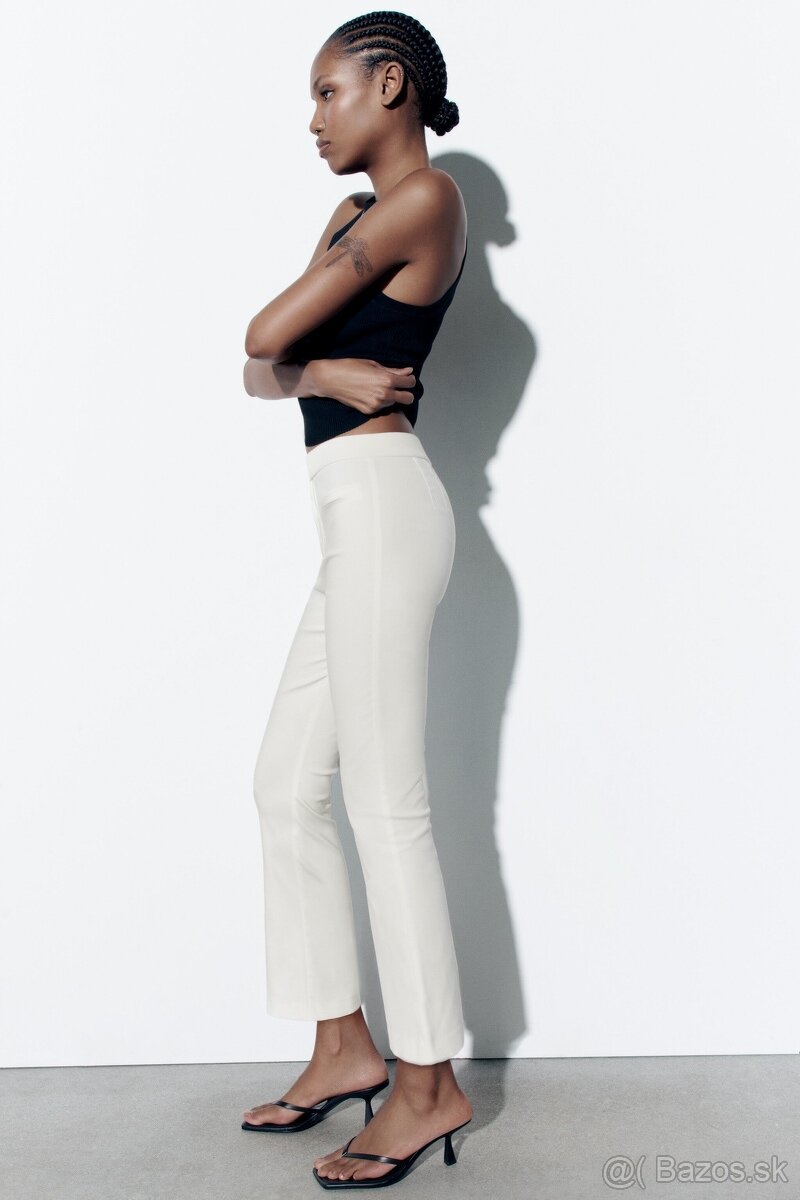 Zara biele 7/8 členkové nohavice zvonové XS - 14