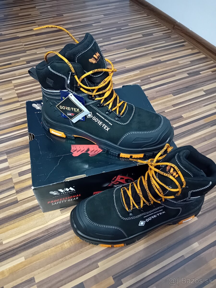 Pracovna obuv 48 - 14