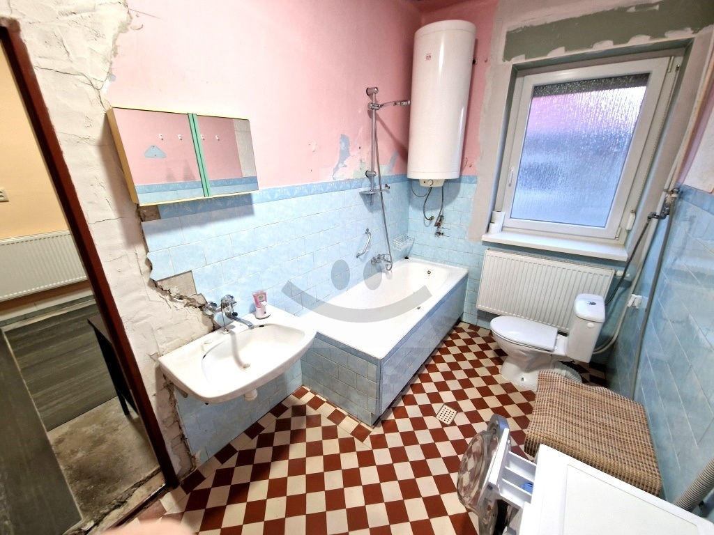 Exkluzívne Rekonštruovaný rodinný dom v blízkosti centra - 14