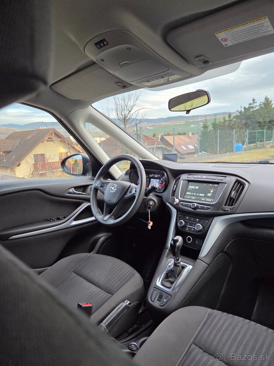 Opel Zafira Tourer 1.4 Turbo - 14