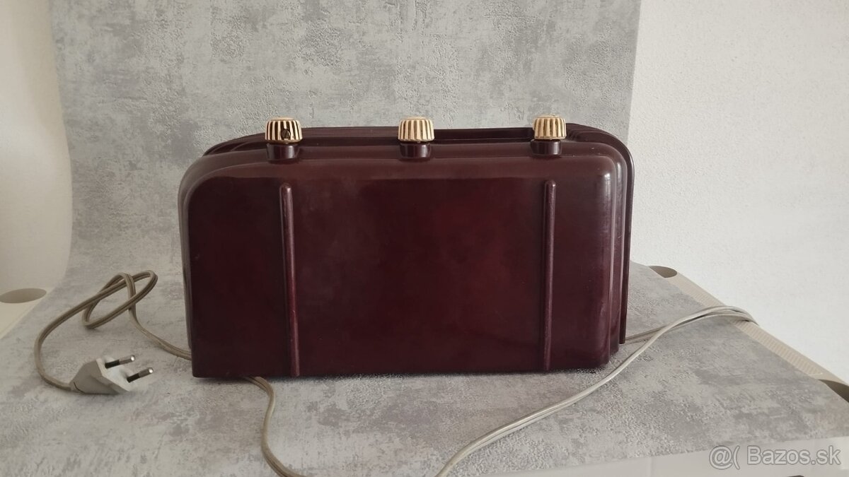 Bakelitové rádio Tesla TALISMAN - 14