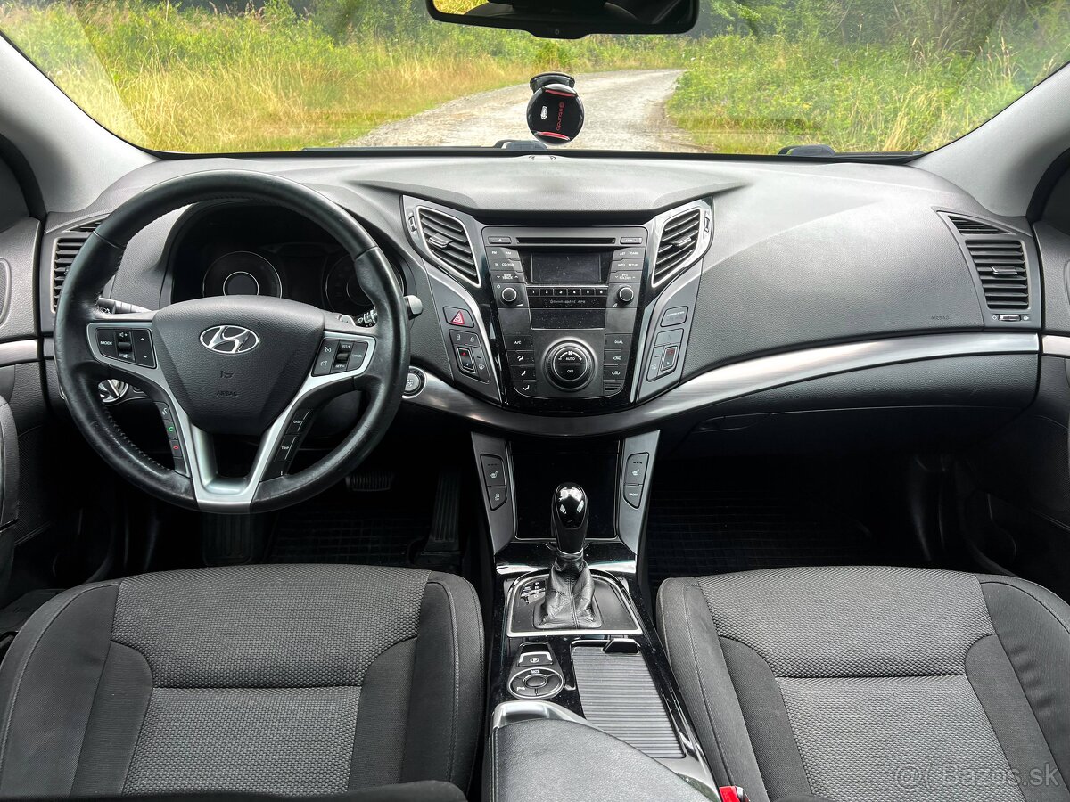 Hyundai i40 CW 1.7 CRDi 136k Style A/T - 14