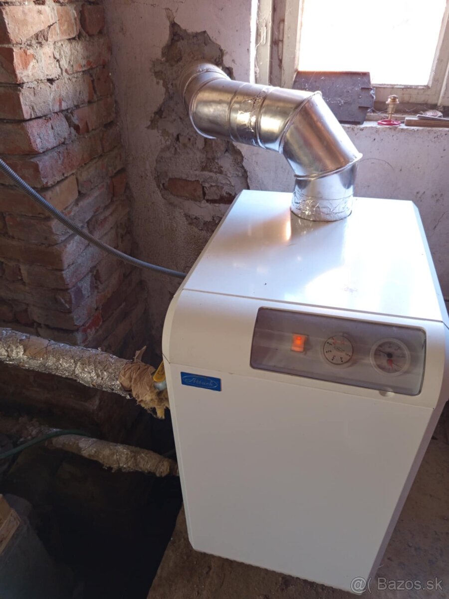 Na predaj dva rodinné domy Bátovce, 30min.Banská Štiavnica - 14