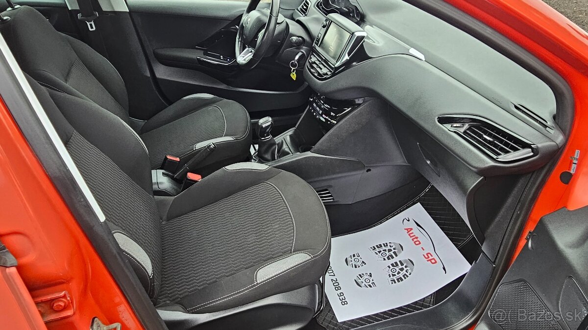 PEUGEOT 208 1.2VVTi ACTIVE 2015 - 14