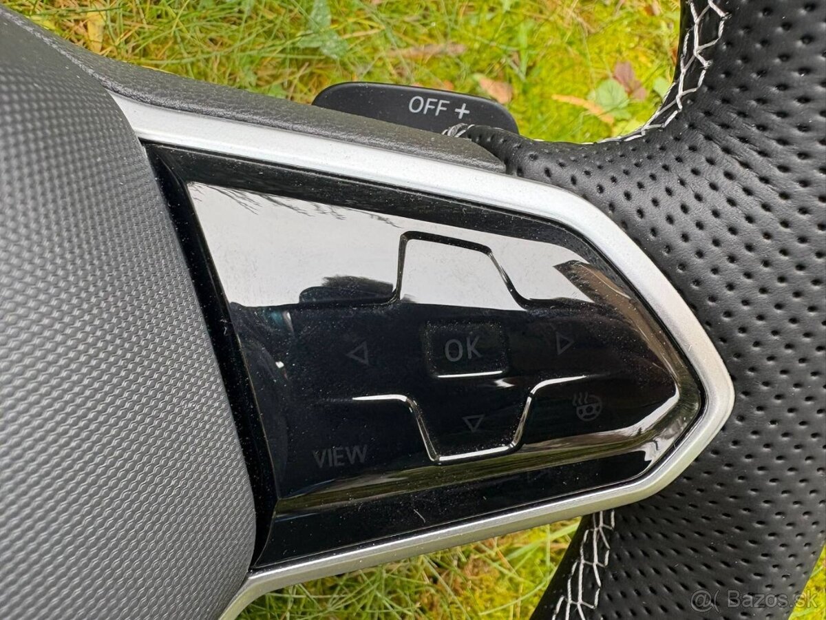 R line dotykový kožený - vyhrievaný - VOLANT VOLKSWAGEN - 14