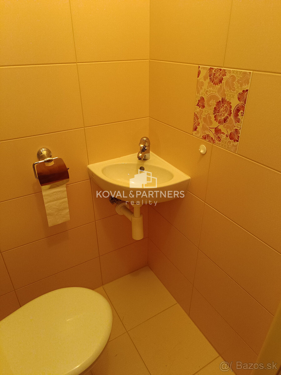 Sympatický 3,5 izbový byt - Sereď - 14