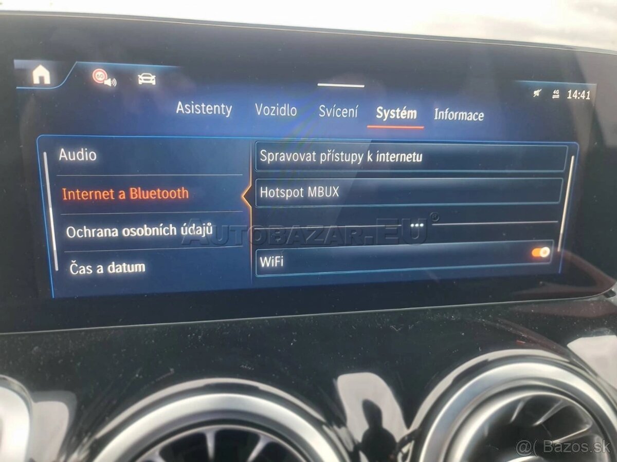 Mercedes EQB 300 4matic 2024 - 14