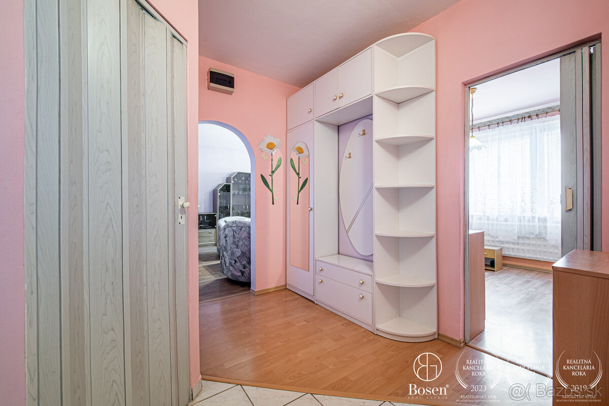 Na predaj 2-izbový byt v žiadanej lokalite Dubnica n/V - 14