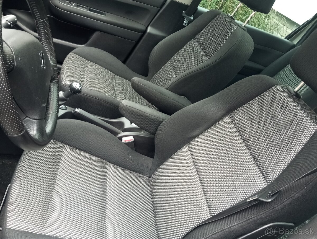 Predám Peugeot 307 SW - 14