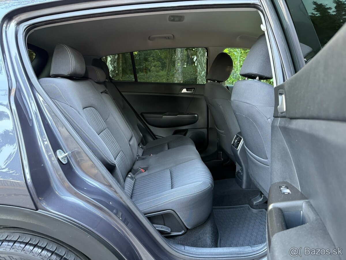 KIA SPORTAGE 1.6 GDI GOLD 2018/ 1.MAJITEĽ/ NEBÚRANÉ/ SK AUTO - 14
