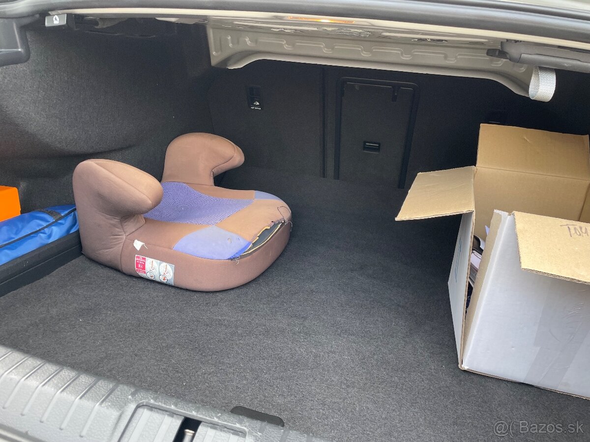 Volkswagen Passat 2.0 TDI BMT Highline DSG - 14