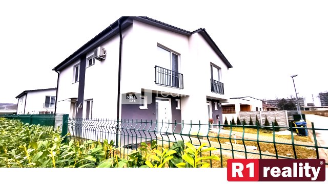 „Váš domov medzi prírodou a eleganciou" /Pekné 4 izbové býv - 14