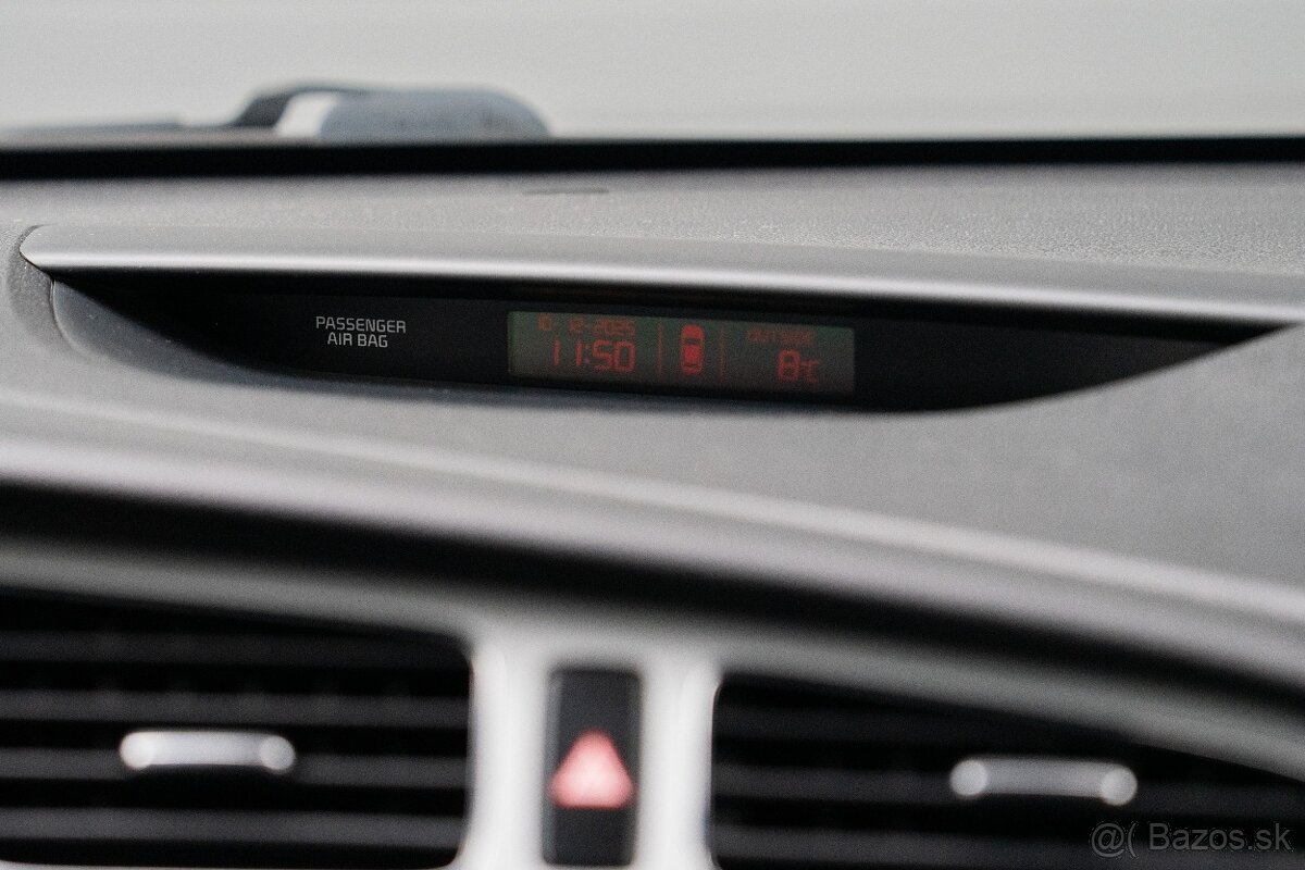 Kia ProCeed 2013, 1.4i M6, SR - 1.majiteľ - 14